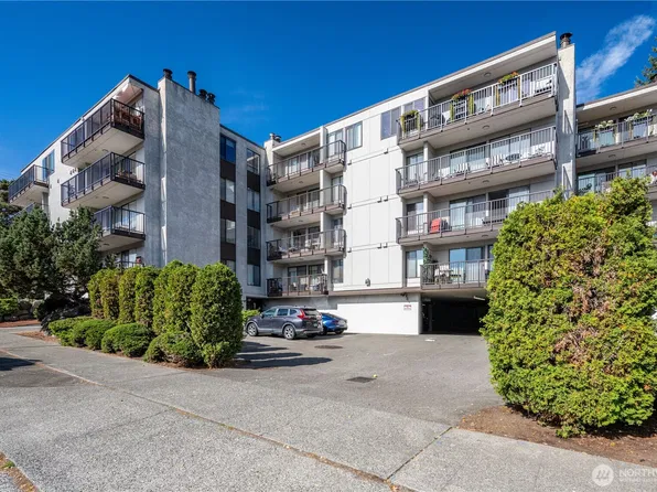 550 Aloha Street #201, Seattle, WA 98109