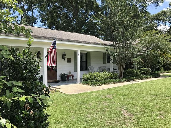 3rd image of 223 Somerset Dr
