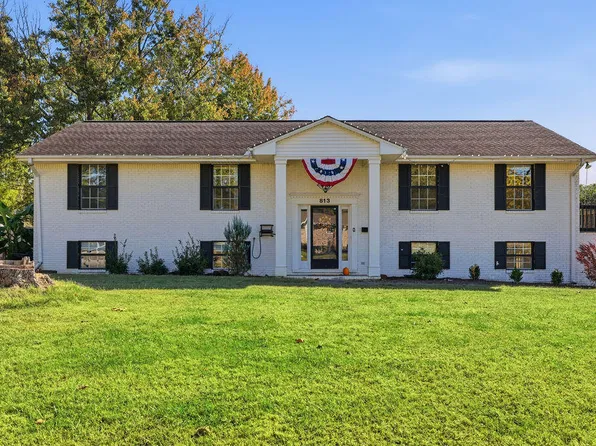 813 Guthrie Dr, Murray, KY 42071