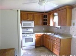 149 Woodhaven Rd, Woonsocket, RI 02895