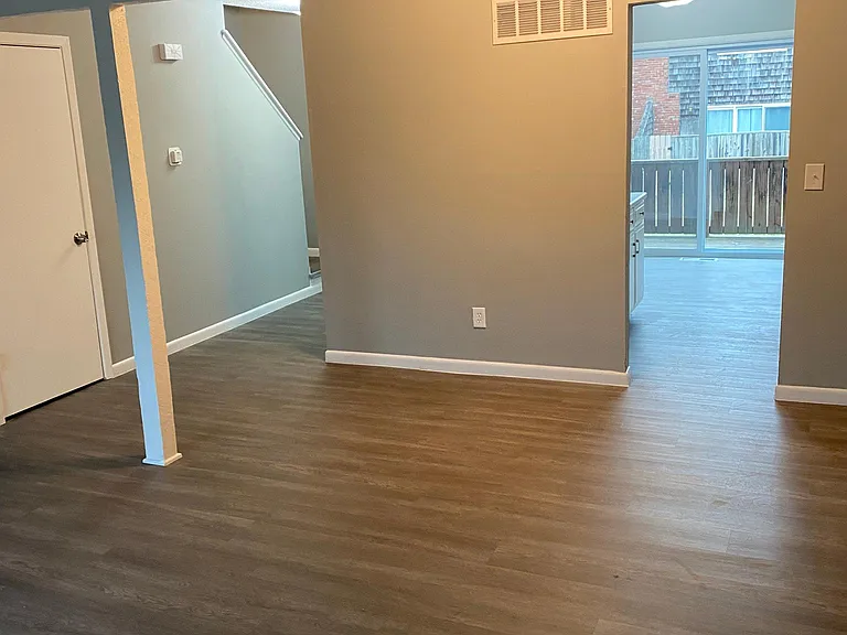 3317 Bridge Manor Dr — Photo 6