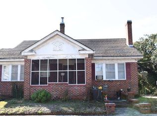 1001 E 41st St, Savannah, GA 31401