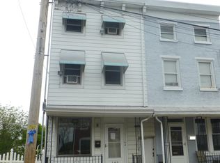 145 N 4th St, Hamburg, PA 19526