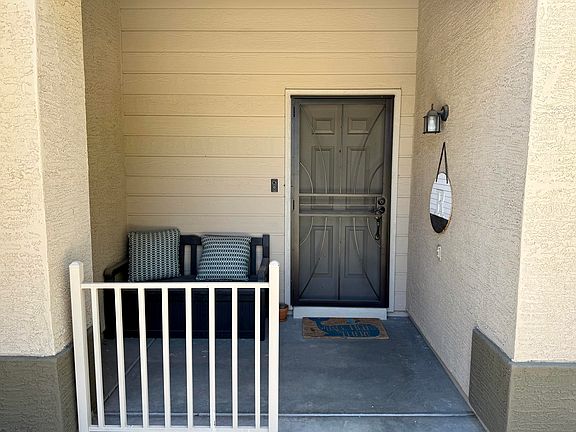 4th image of 465 W Midland Ln