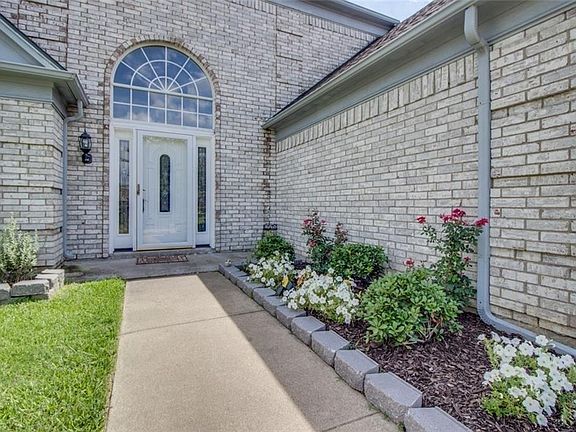 2nd image of 228 E Embercrest Dr