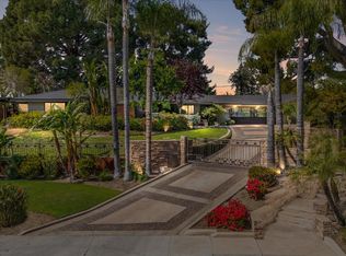 1812 Country Club Dr, Bakersfield, CA 93306