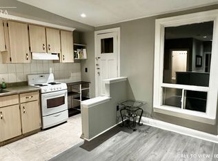 1538 Queen St W #1, Toronto, ON M6R1A6