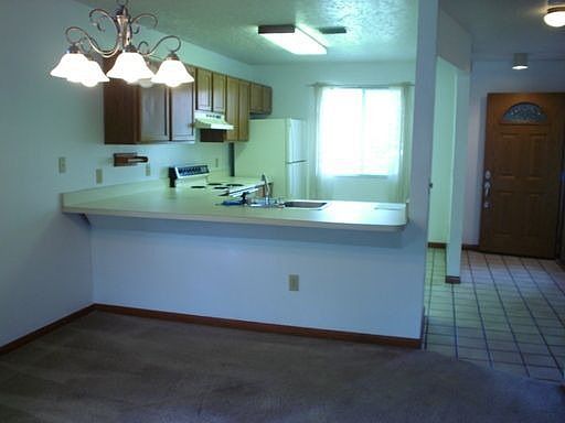 3rd image of 3541 Forest Branch Dr APT B