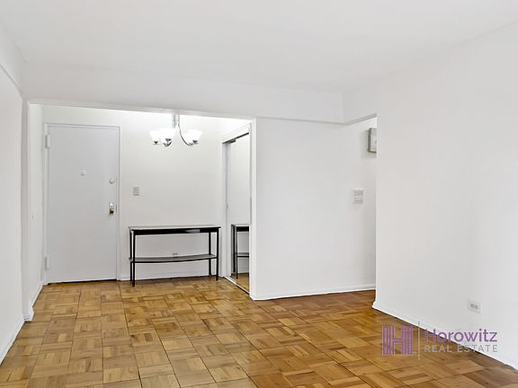2nd image of 50-21 39th Pl #1G