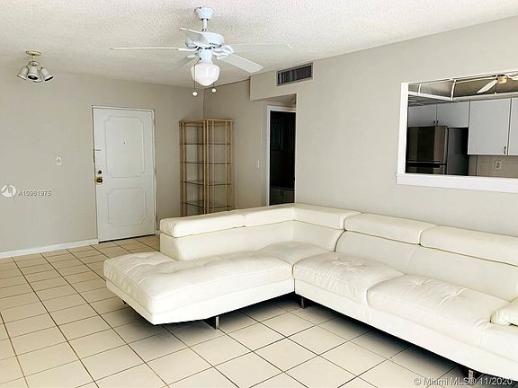 4th image of 17570 Atlantic Blvd APT 312