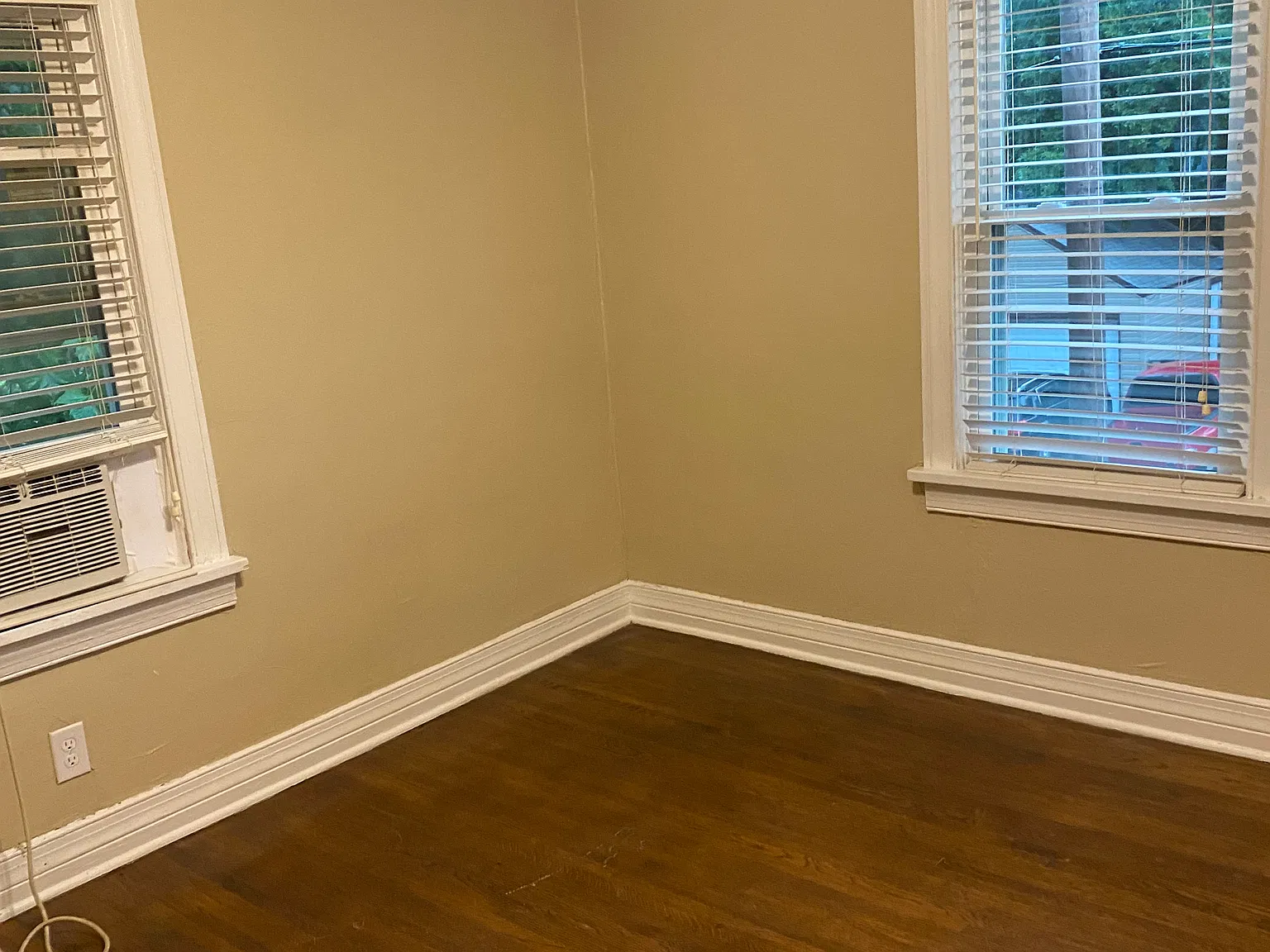 2703 E Independence Street — Photo 1