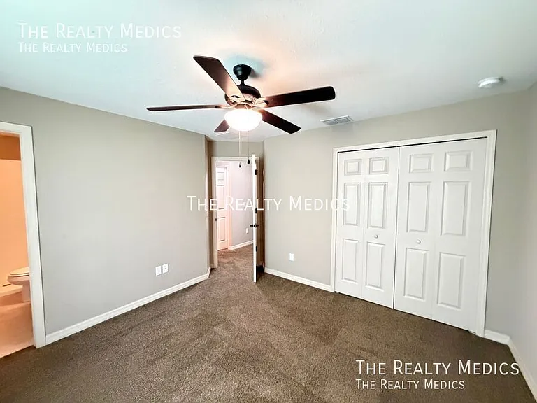 561 Marion Oaks Blvd — Photo 13