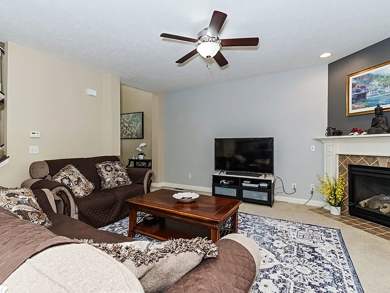 1031 Homestead Dr — Photo 21