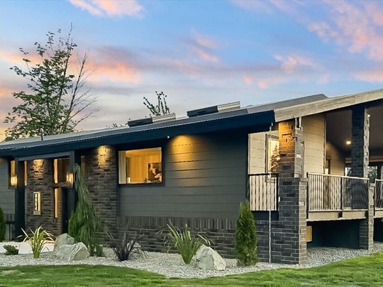 3004 13th Street SW, Puyallup, WA 98373