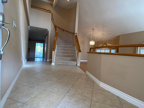 3rd image of 2449 Del Monte Dr