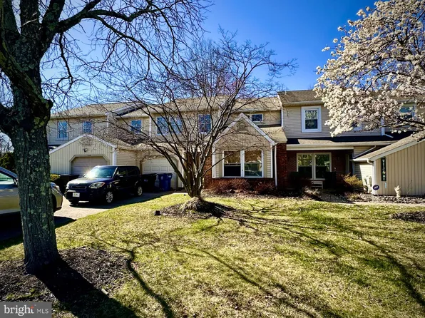 338 Tall Meadow Ln, Yardley, PA 19067