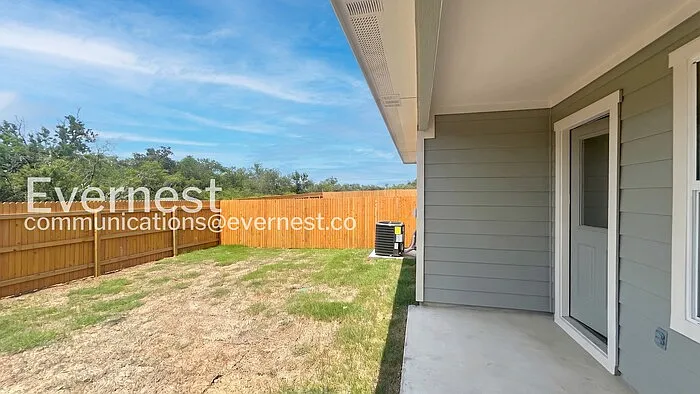 12006 Pike Bnd — Photo 17