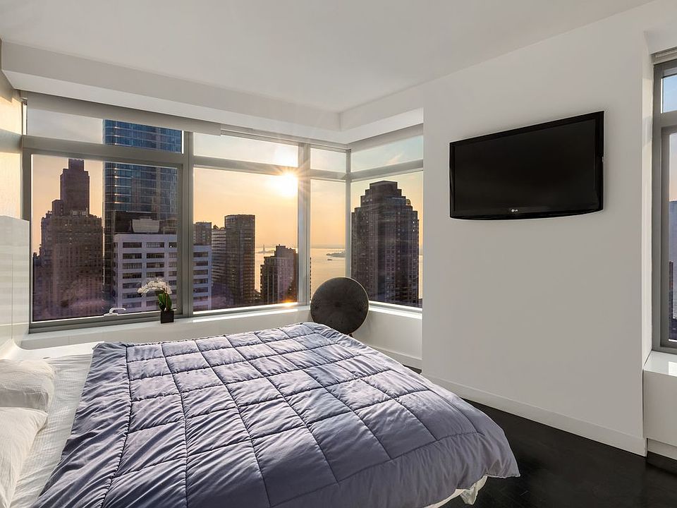 1st image of 123 Washington St APT 30A