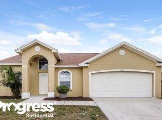 206 Lookout Dr, Apollo Beach, FL 33572