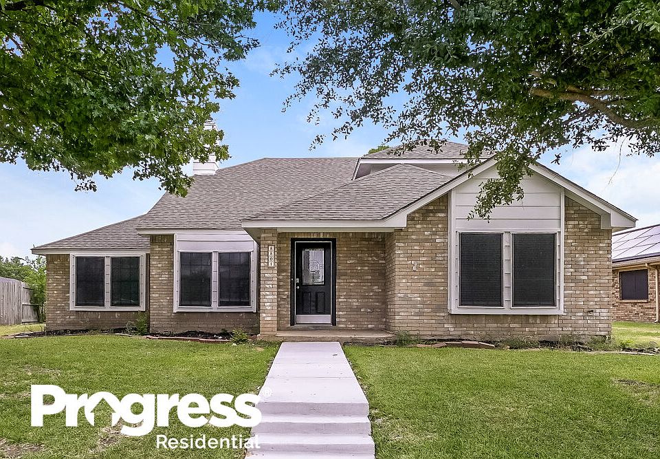 1st image of 8801 Pine Forest Dr