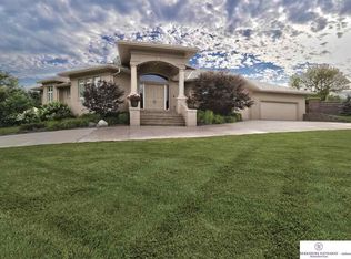 1350 N 143rd Avenue Cir, Omaha, NE 68154