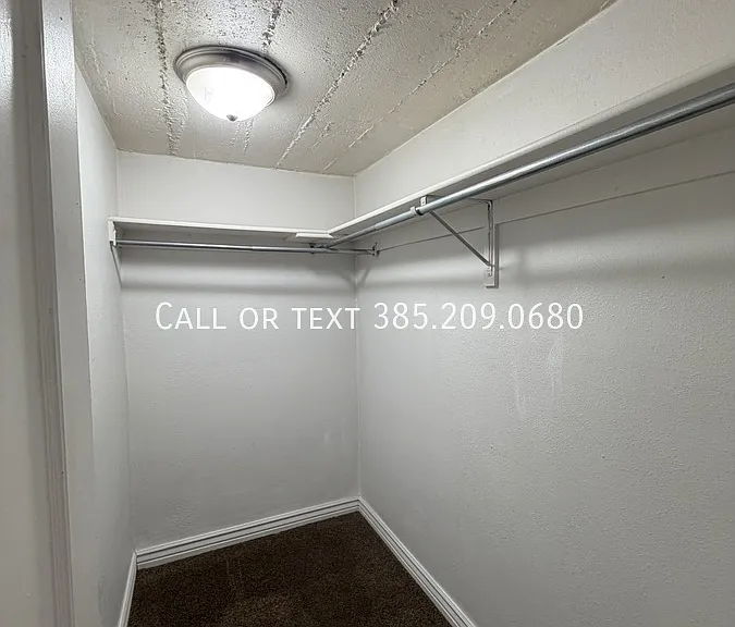 1924 S Columbia Ln — Photo 14