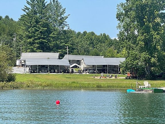 3rd image of 2168 Red Banks Dr