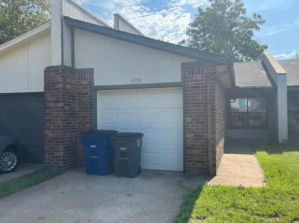 1939 S Southwest Blvd W, Tulsa, OK 74107