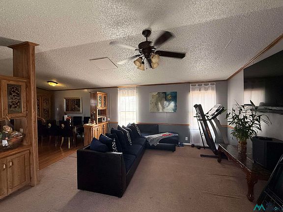 4th image of 304 Clayton Ave