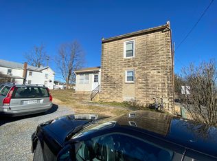 9 Flory Ave APT 201, Stuarts Draft, VA 24477