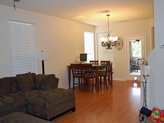 Dining-Living area