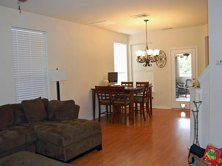 Dining-Living area