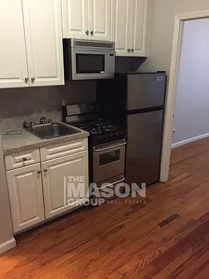 Rented by Mason Group LLC | media 9