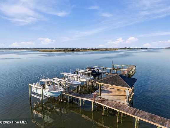 3rd image of 52 Pier View Court