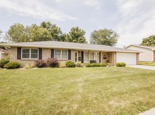 1105 Miller St, Washington, IL 61571