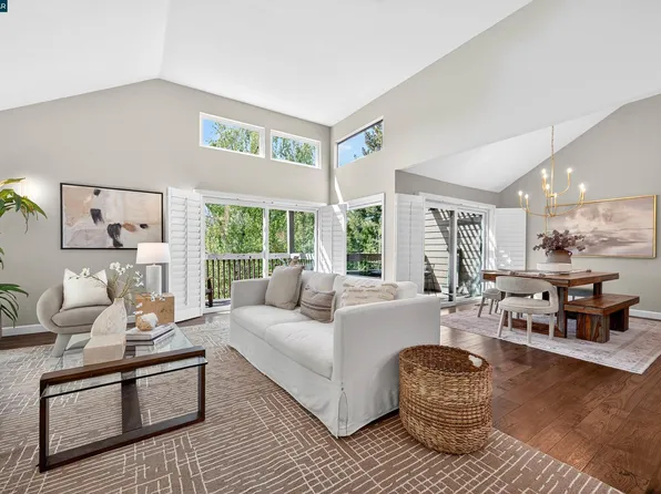 533 Monarch Ridge Dr, Walnut Creek, CA 94597