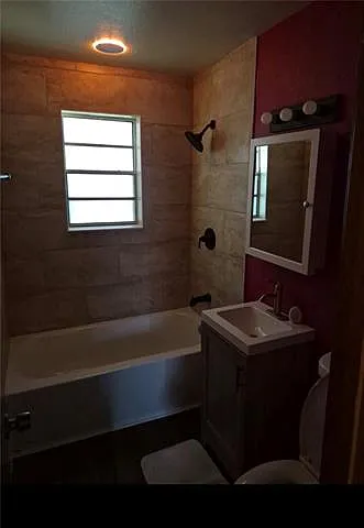 2 bed, 1.0 bath, 1673 sqft, $1,375 — Photo 4