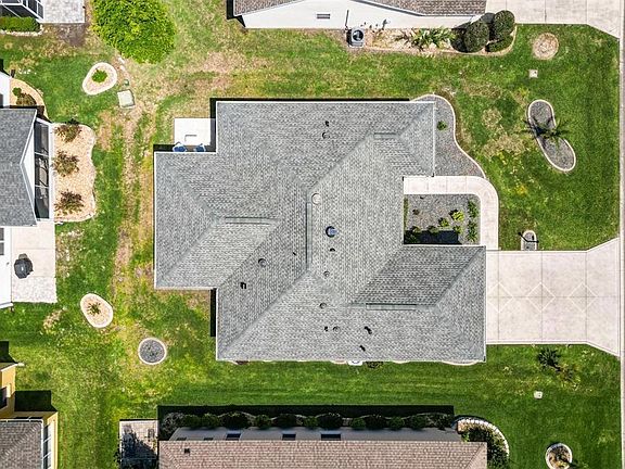 2nd image of 2725 Morven Park Way