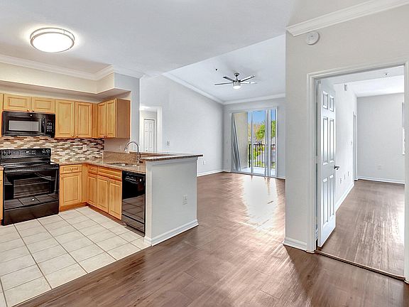 3rd image of 15125 Michelangelo Boulevard #207