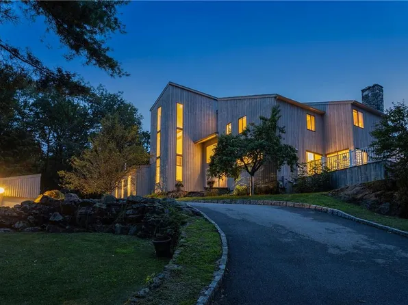 100 Chestnut Ridge Road, Bedford 10549