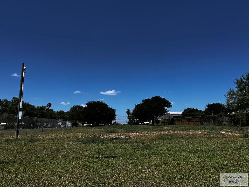 1st image of 17835 Forrest Ln