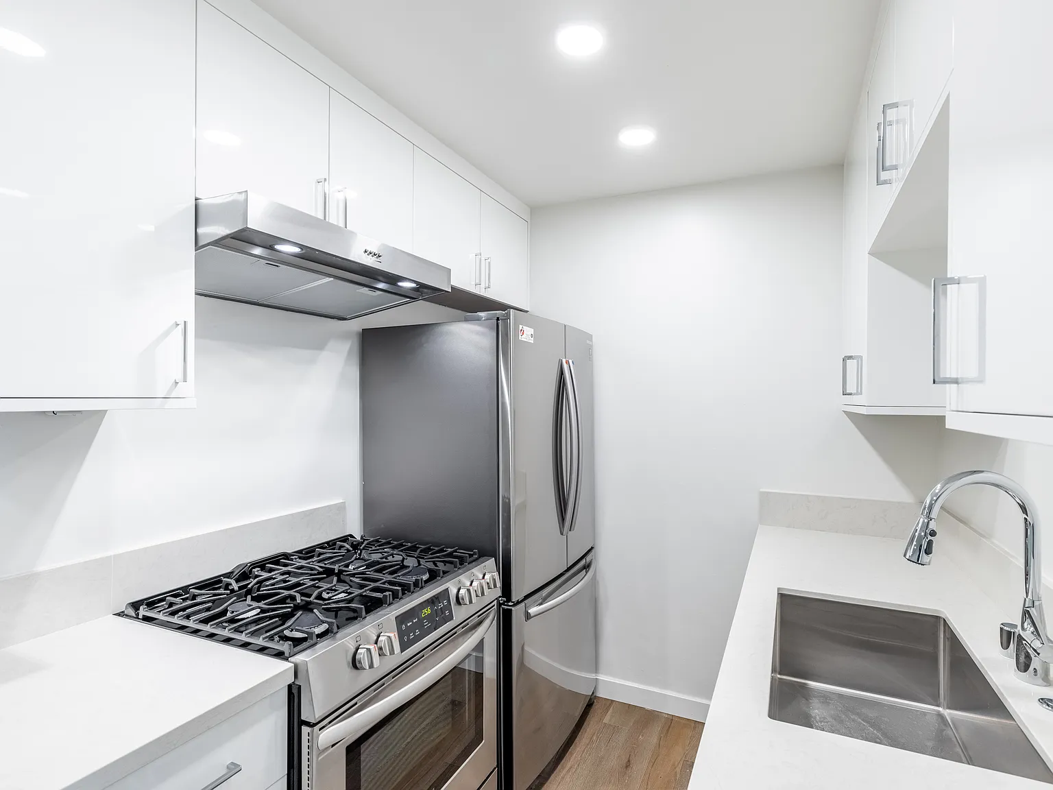 1 bed, 750 sqft, $3,495 — Photo 2
