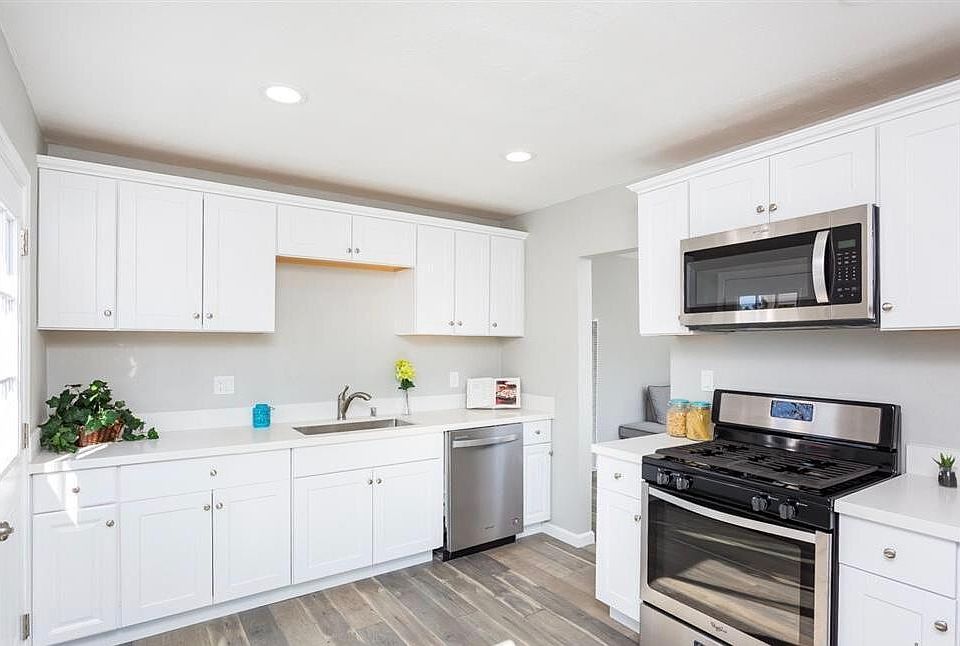 1st image of 6982 Lisbon St #6982