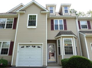 80 Deer Valley Dr, Smithtown, NY 11767