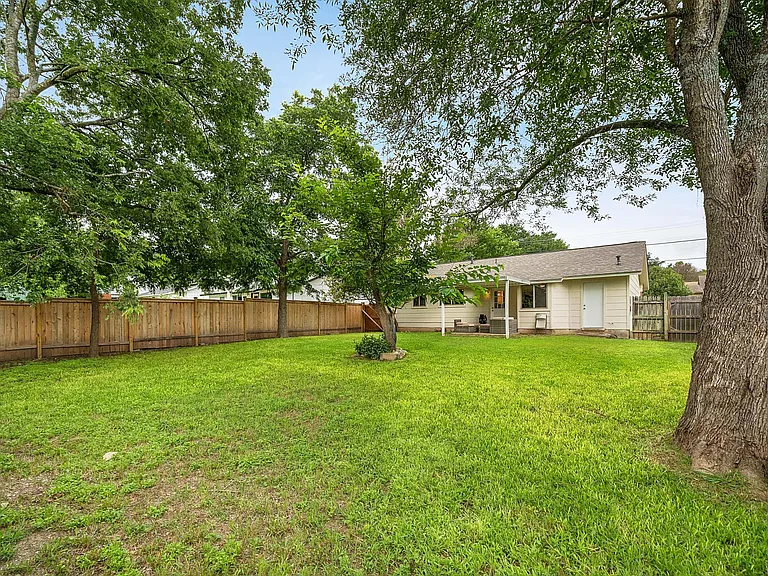 6501 Cooper Ln — Photo 19