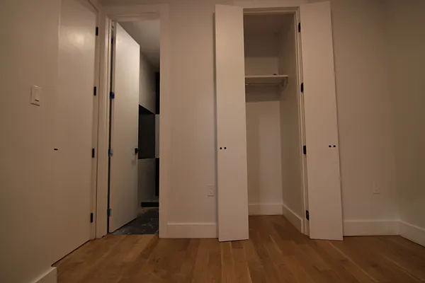 Rented by Nooklyn NYC LLC | media 42