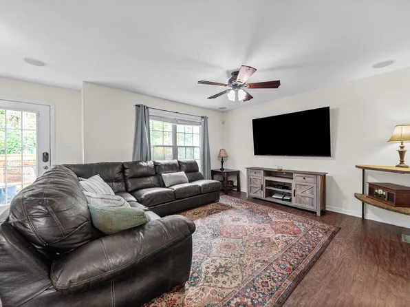 1528 Apache Way, Clarksville, TN 37042