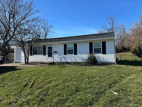 139 Raintree Rd Photo 1