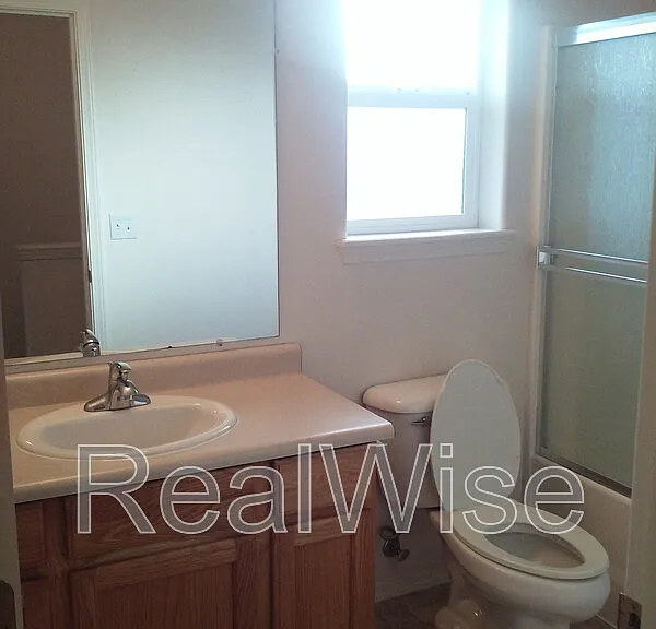 327 Pardee Ln — Photo 7