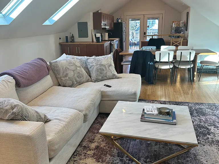 744 Saint Charles Ave NE #C — Photo 45
